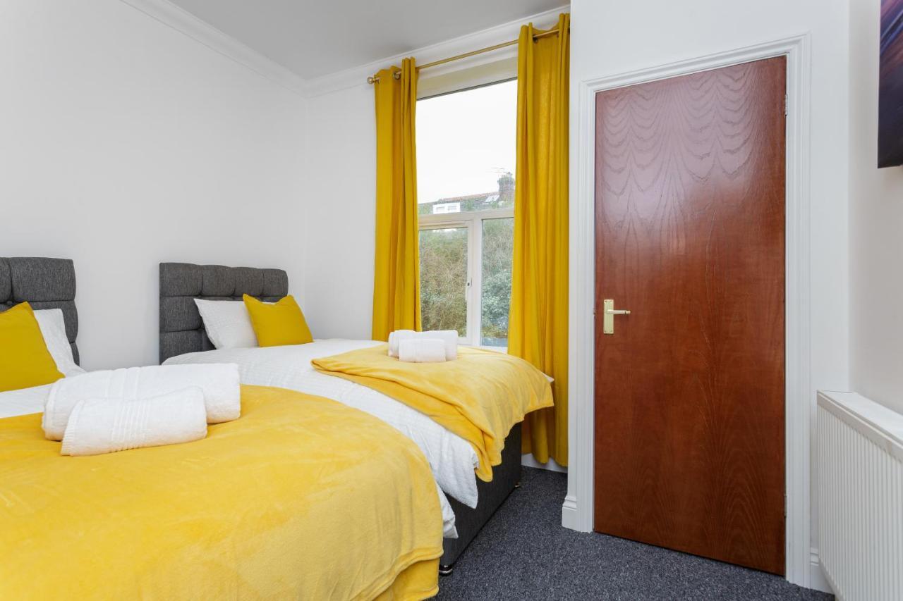 Luxury Granada Apartments - 1 & 2 Bed Flats W Free Parking Perfect For Contractors, Students Near The Beach Портцмаус Номер фото